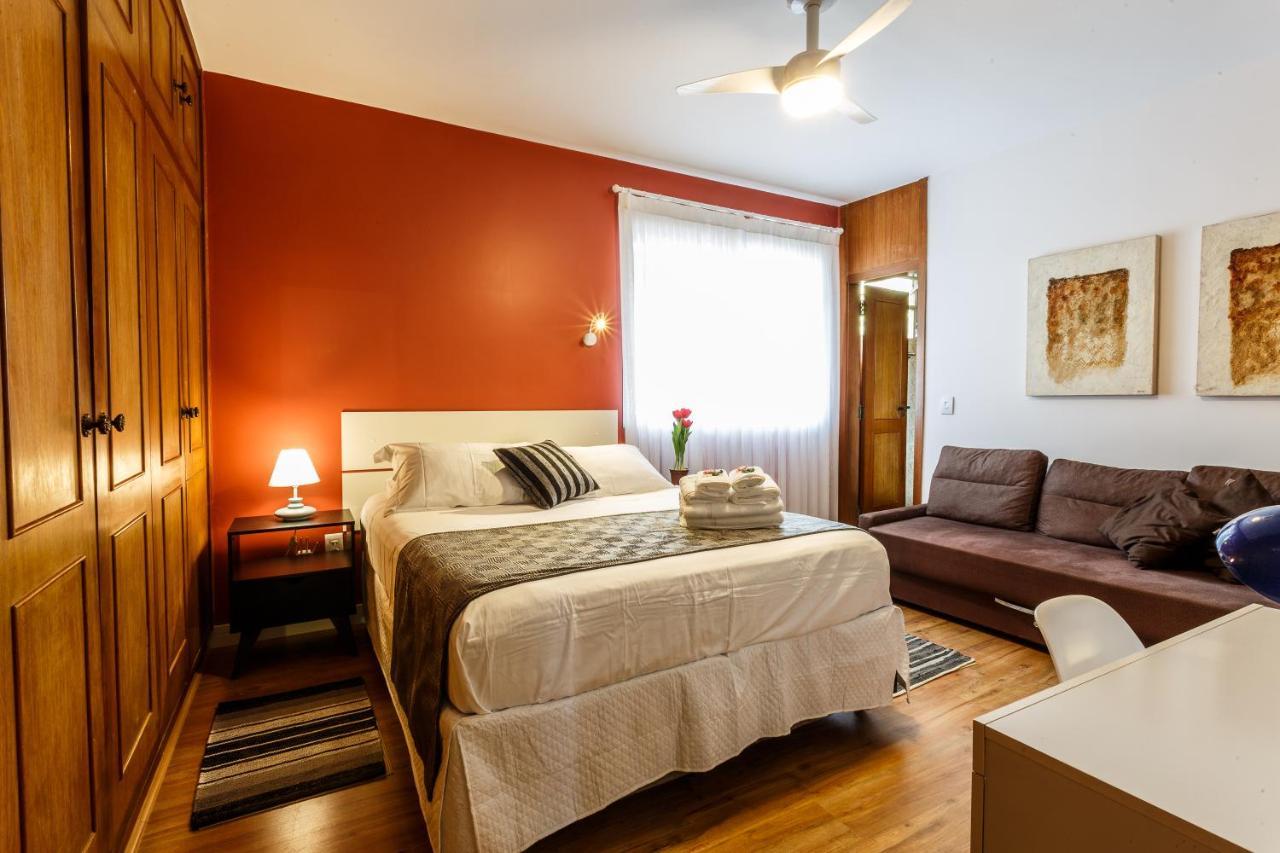Aluguel De Suites Por Temporada Em Alto De Pinheiros San Paolo Esterno foto