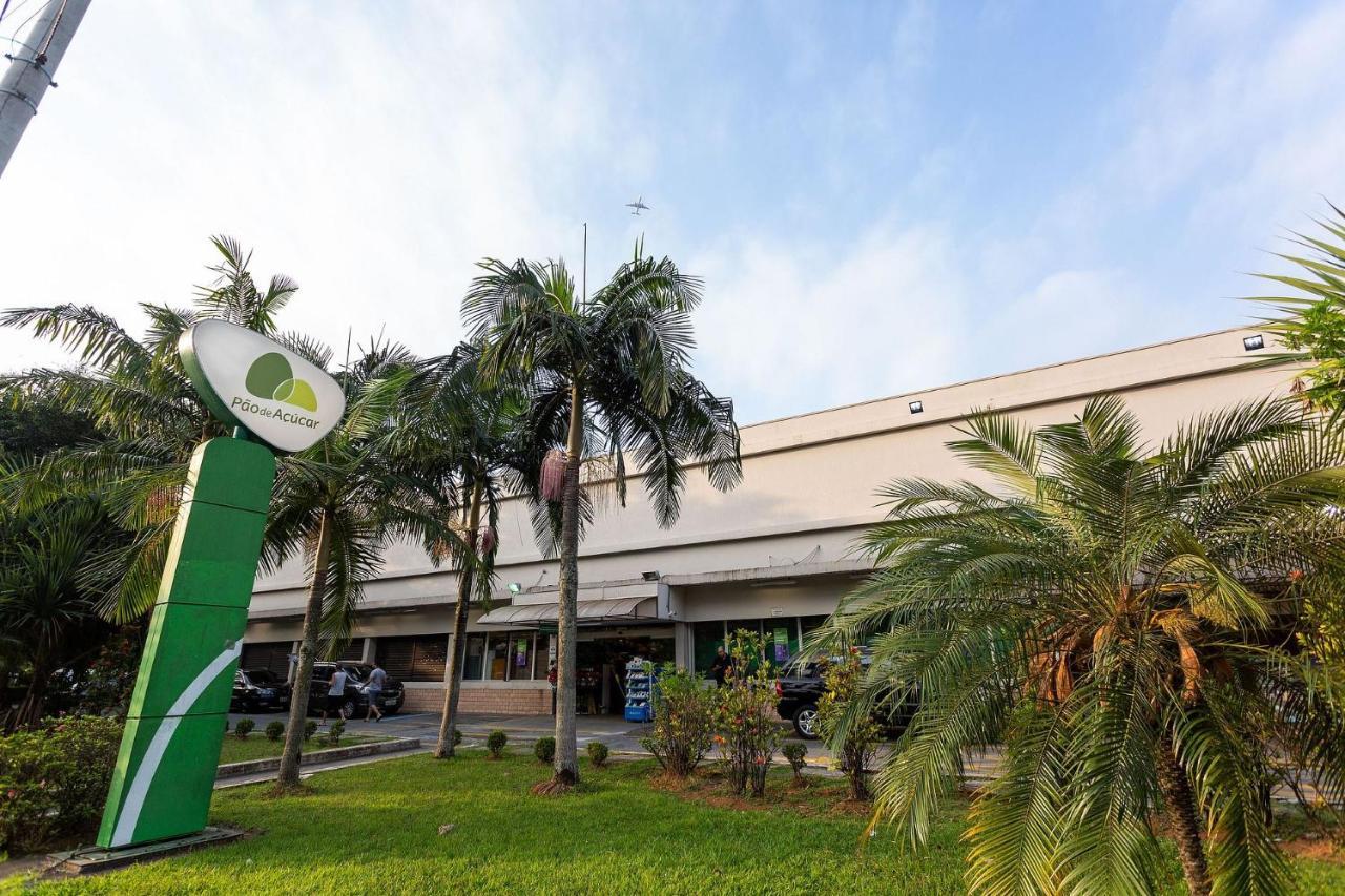 Aluguel De Suites Por Temporada Em Alto De Pinheiros San Paolo Esterno foto