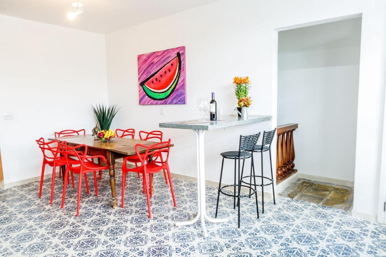 Aluguel De Suites Por Temporada Em Alto De Pinheiros San Paolo Esterno foto